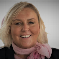 Embracing the Light: A Wellbeing Guide for Warmer Days